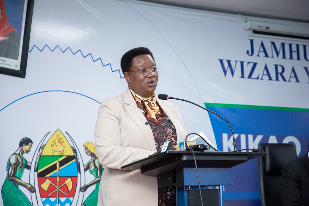 PROF.NOMBO ATAKA ELIMU IZALISHE UJUZI UNAOHITAJIKA KWENYE SOKO LA AJIRA