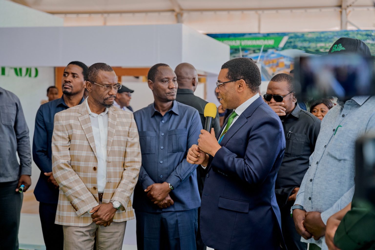 WAZIRI MKUU AIPONGEZA TADB KWA KUCHOCHEA MAPINDUZI YA KILIMO